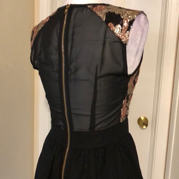 Gold sequin Black Skater Mini - Picture 7 of 8